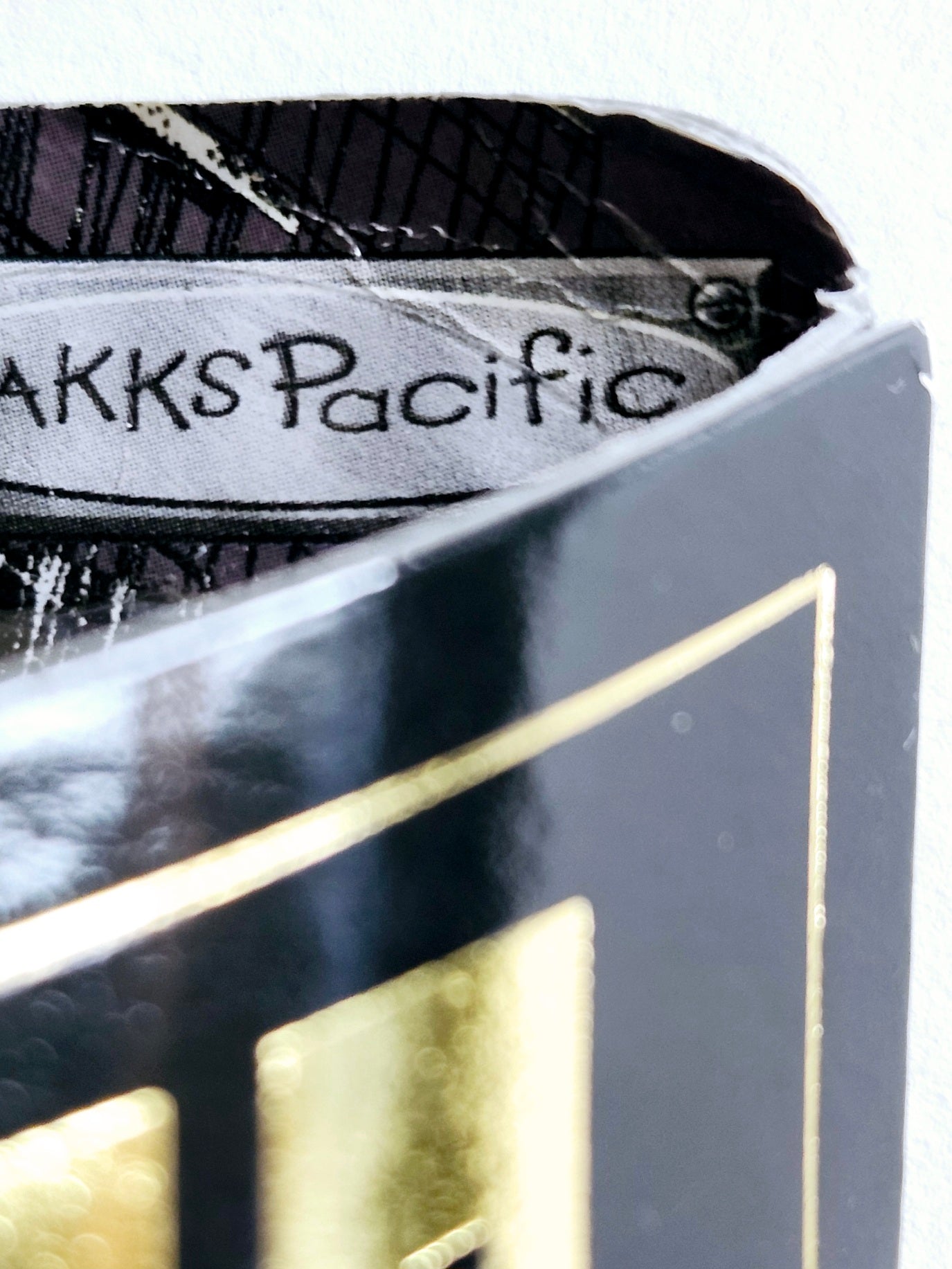 WWE Classic Superstars Series 8 Hulk Hogan (Round Insignia Belt) Action Figure