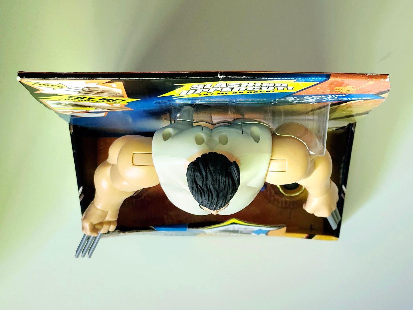 X-Men Origins: Wolverine Slashin' Action Wolverine 10-Inch Action Figure