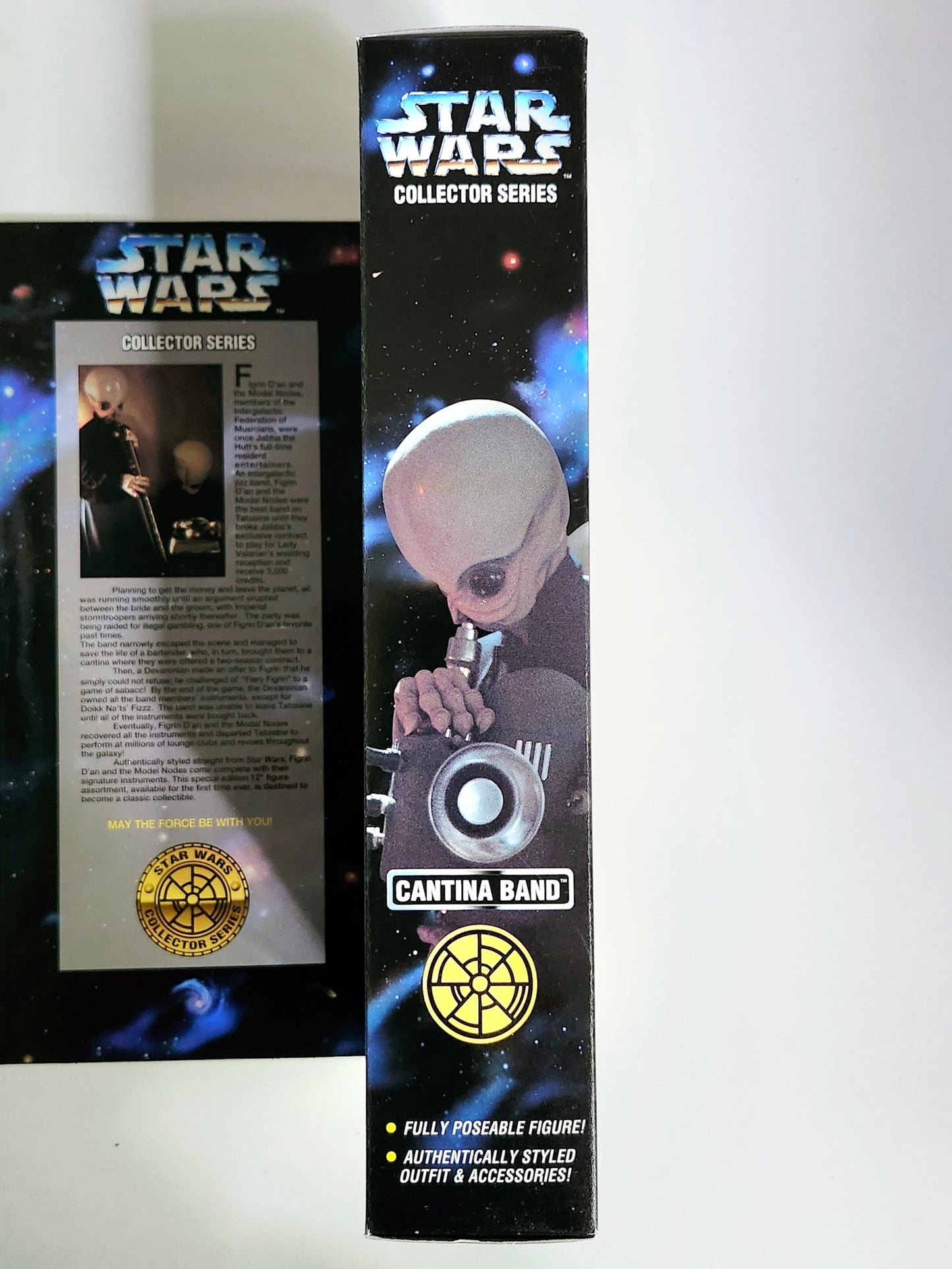 Star Wars Collector Series Cantina Band Member Figrin D'An 12-Inch Action Figure