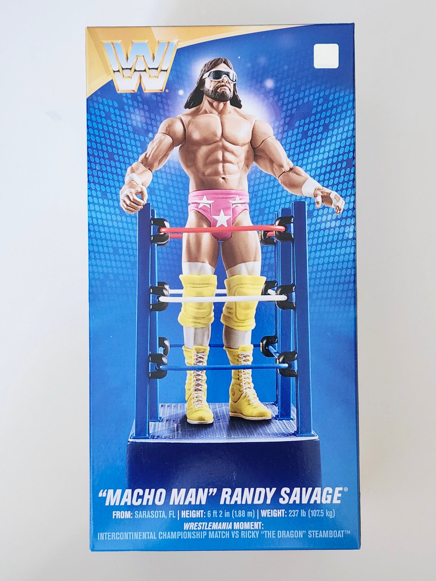 WWE WrestleMania Celebration "Macho Man" Randy Savage in Ring Cart Action Figure