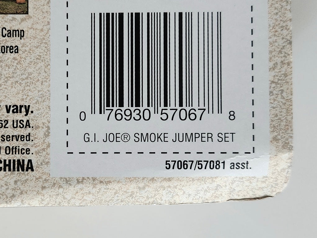 Adventures of G.I. Joe Smoke Jumper Set 12-Inch Action Figure Accessories