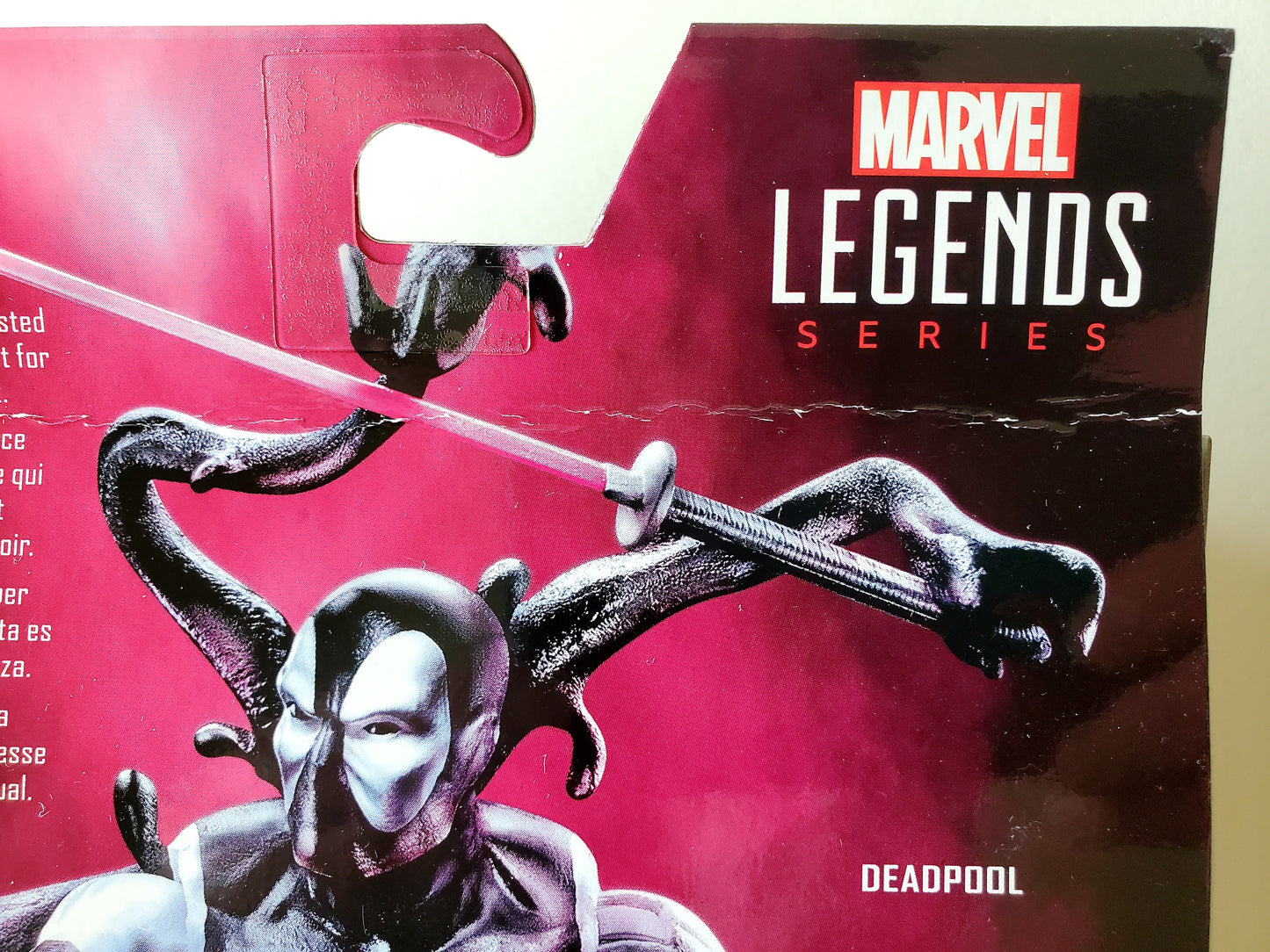 Marvel Legends Exclusive Deadpool Back in Black 6-Inch Action Figure
