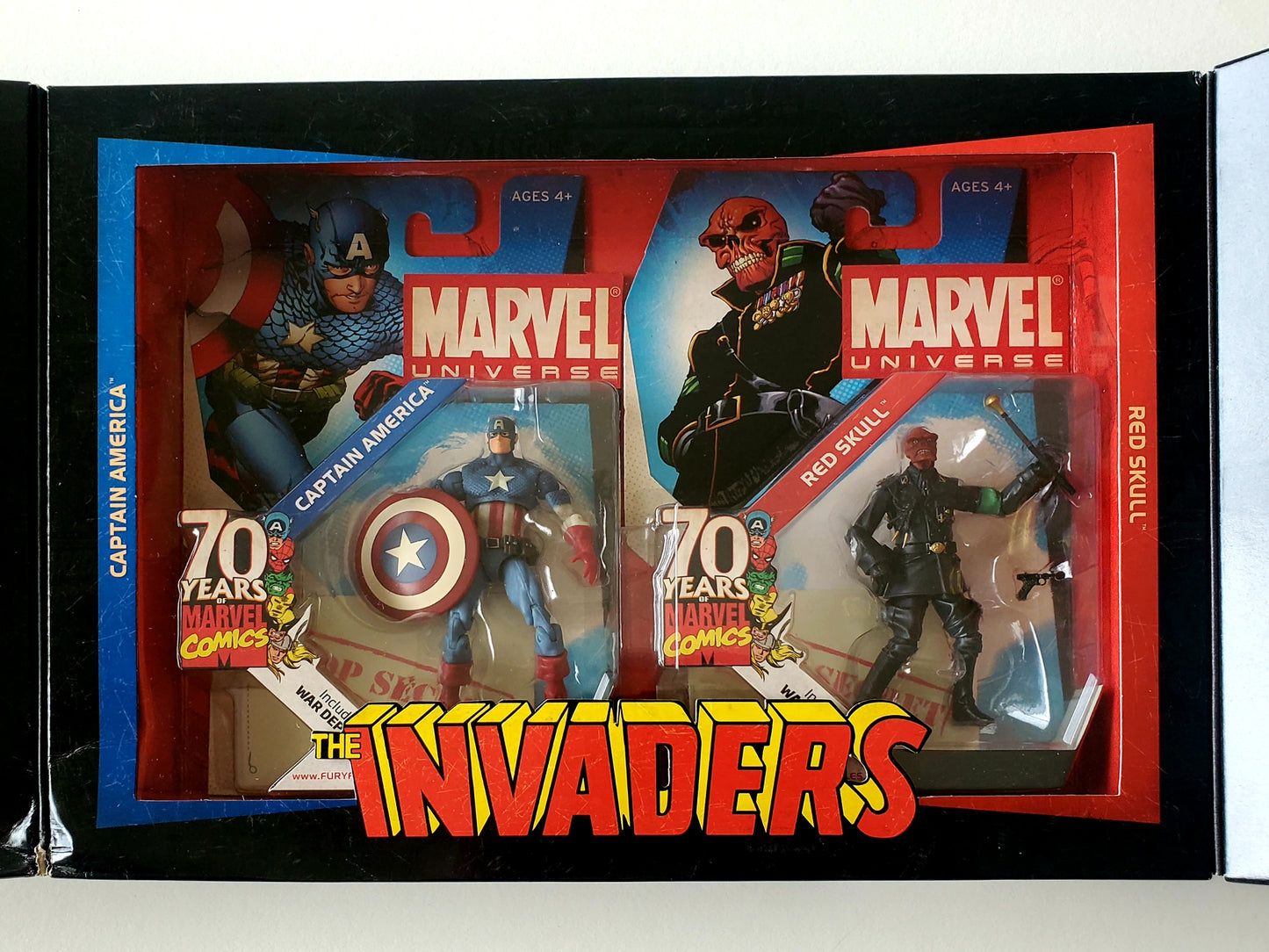 2009 San Diego Comic Con Exclusive Marvel Universe The Invaders 3.75-Inch Action Figure 4-Pack