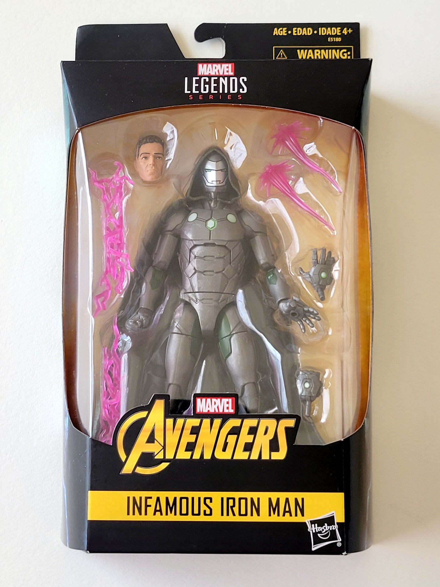 Marvel Legends Exclusive Infamous Iron Man 6-Inch Action Figure
