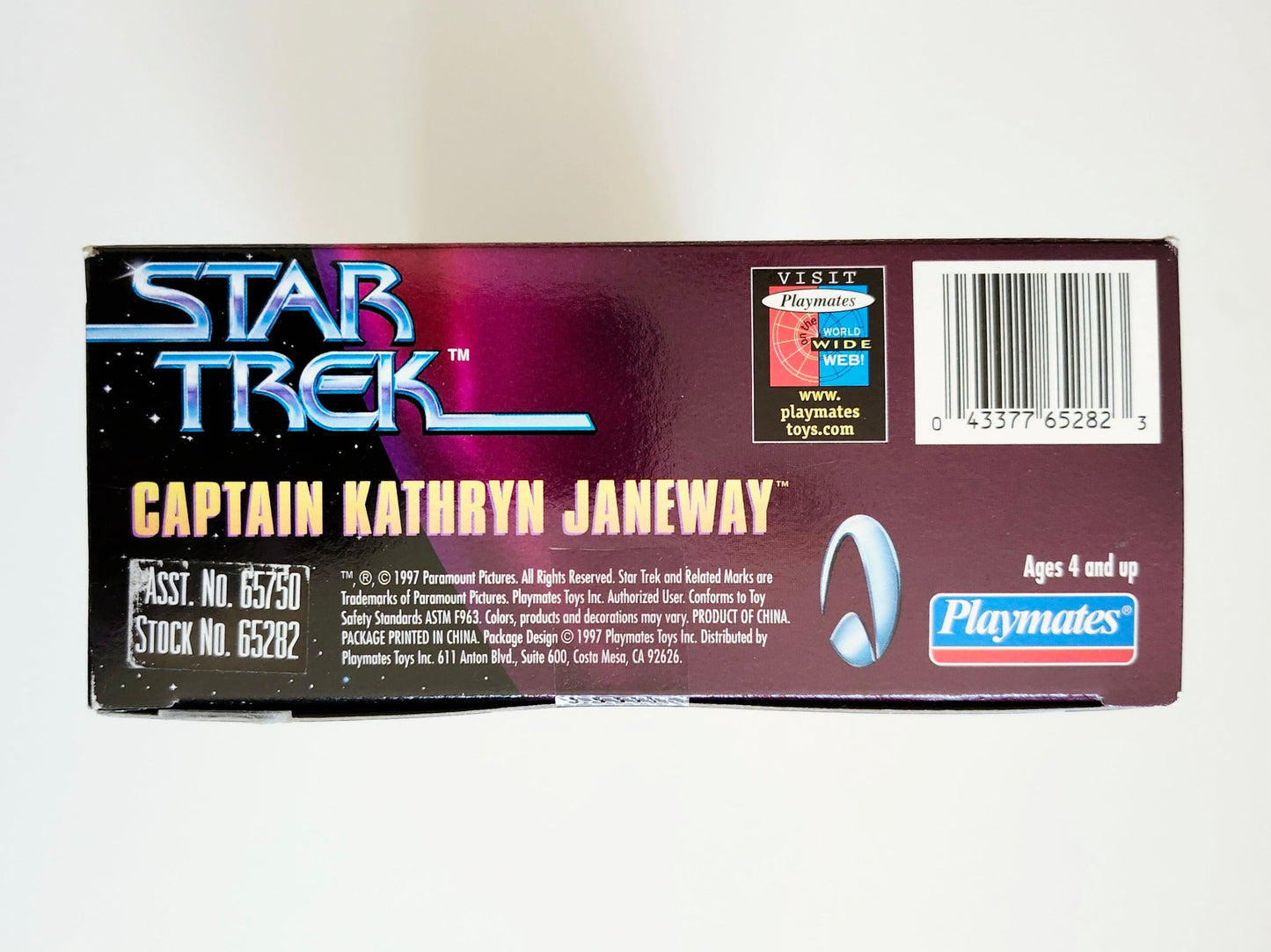 Star Trek Warp Factor Series 2 Captain Kathryn Janeway 9-Inch Action Figure