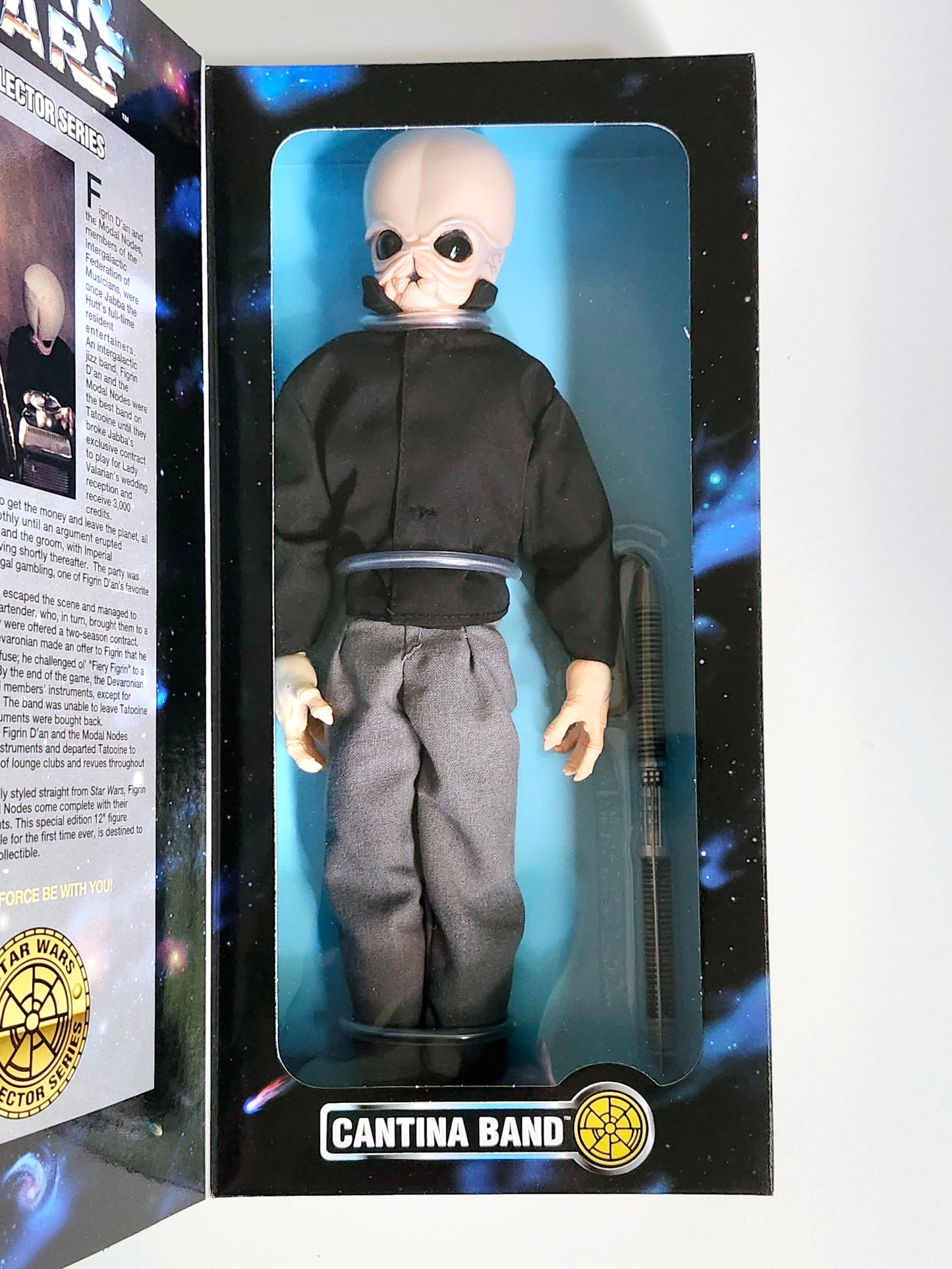 Star Wars Collector Series Cantina Band Member Figrin D'An 12-Inch Action Figure