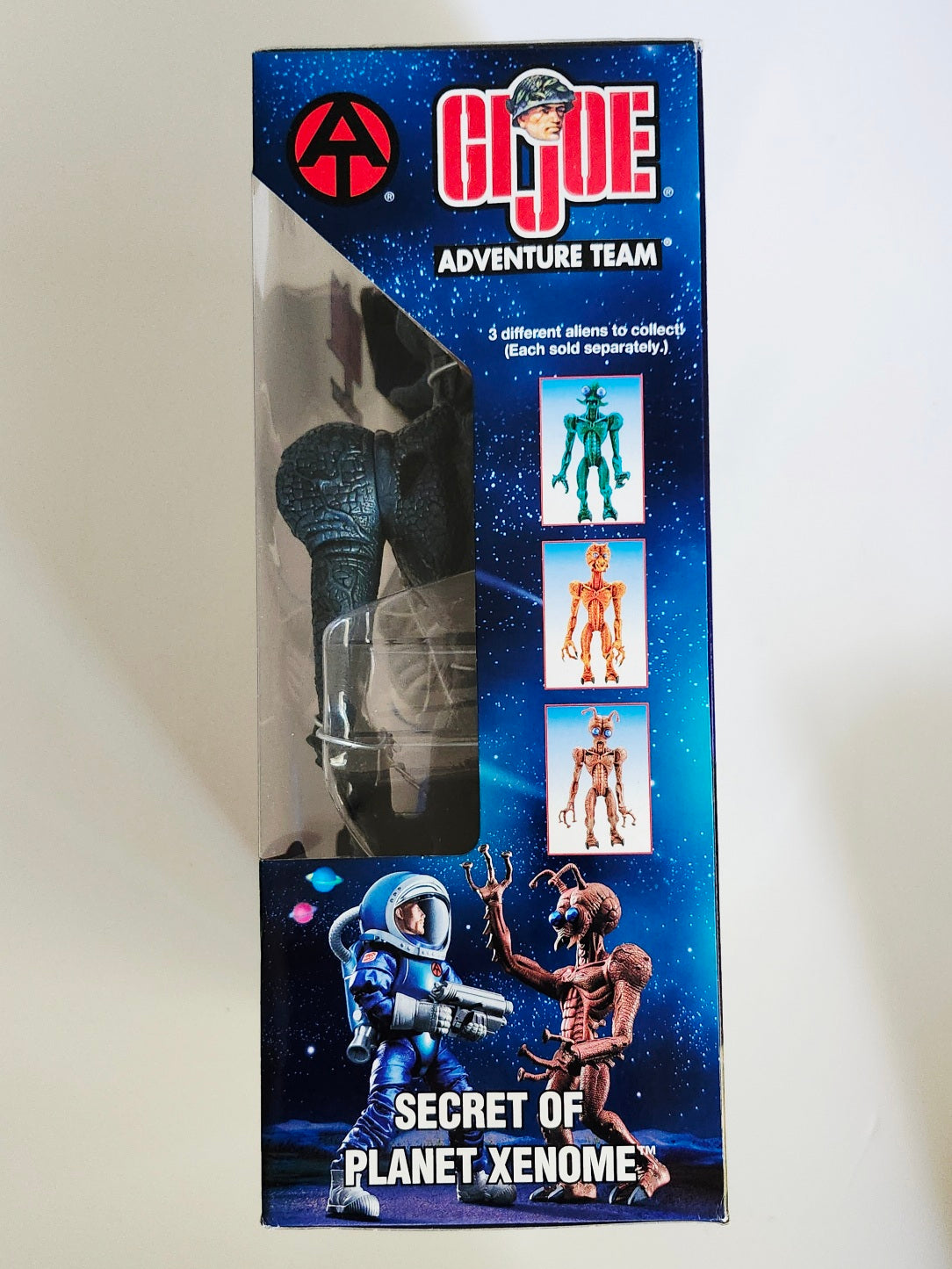 G.I. Joe Adventure Team Secret of Planet Xenome with Blue Alien (Caucasian) 12-Inch Action Figure Set