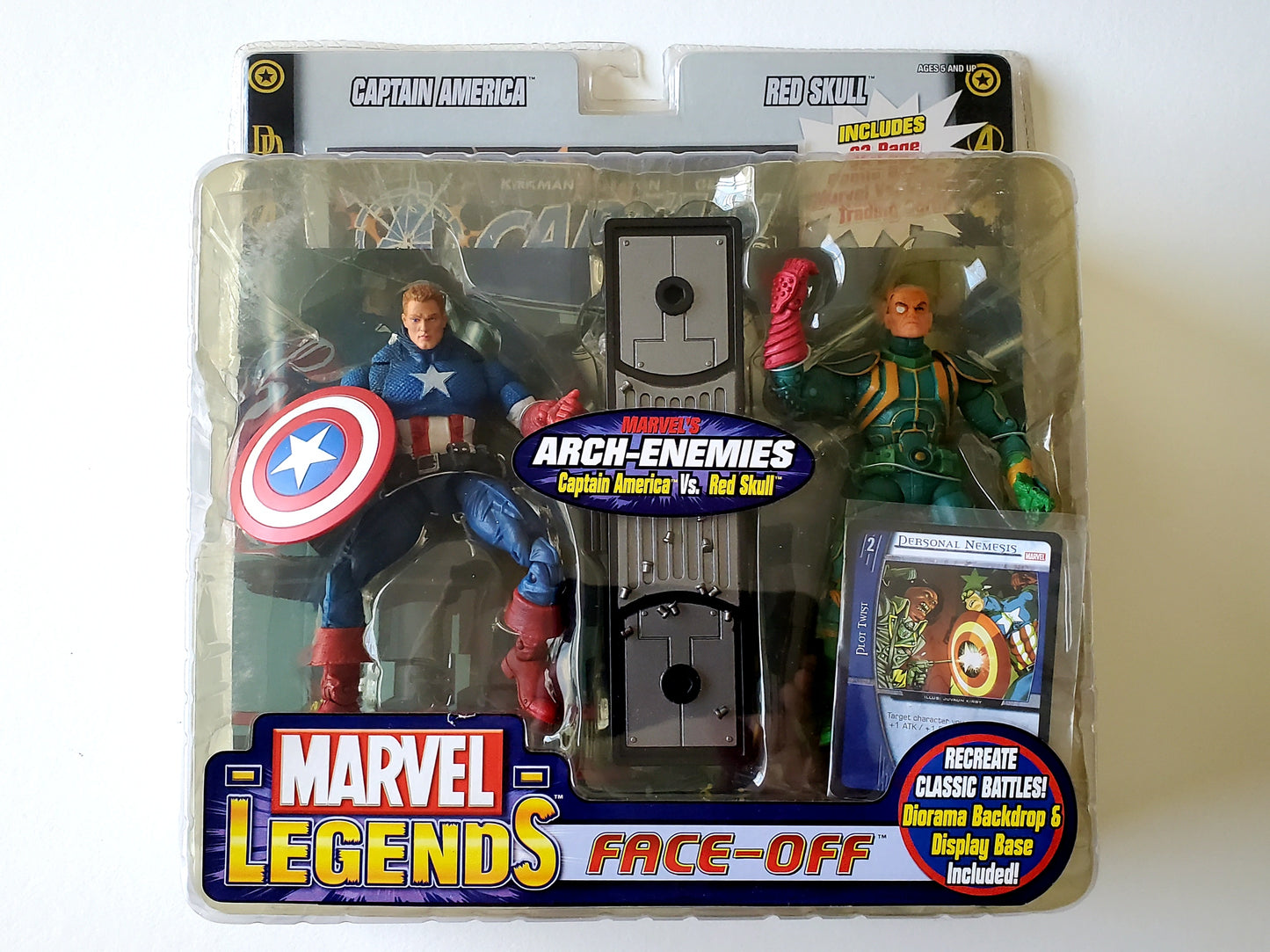 Marvel Legends Face-Off Captain America vs. Red Skull (Baron Strucker) Action Figure 2-Pack