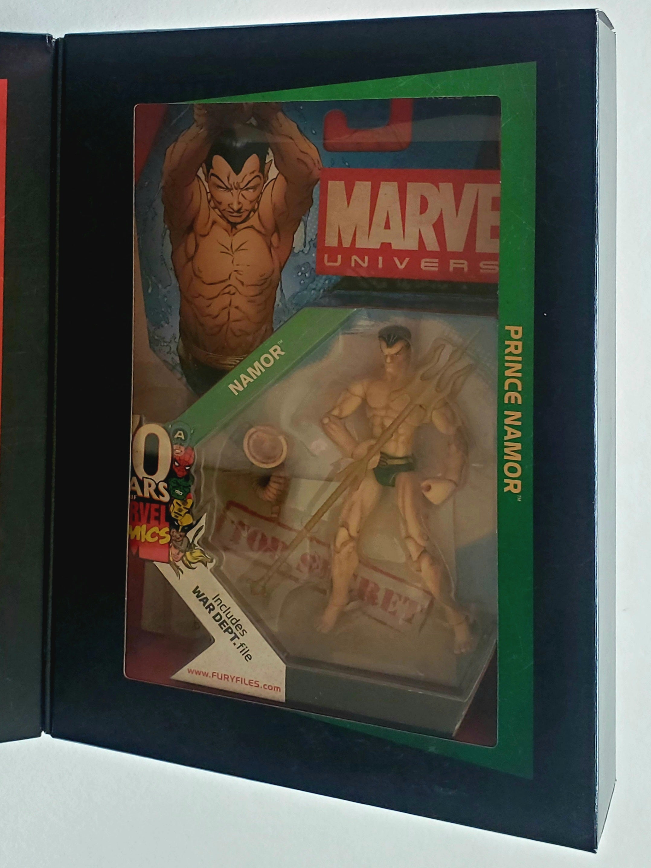 2009 San Diego Comic Con Exclusive Marvel Universe The Invaders