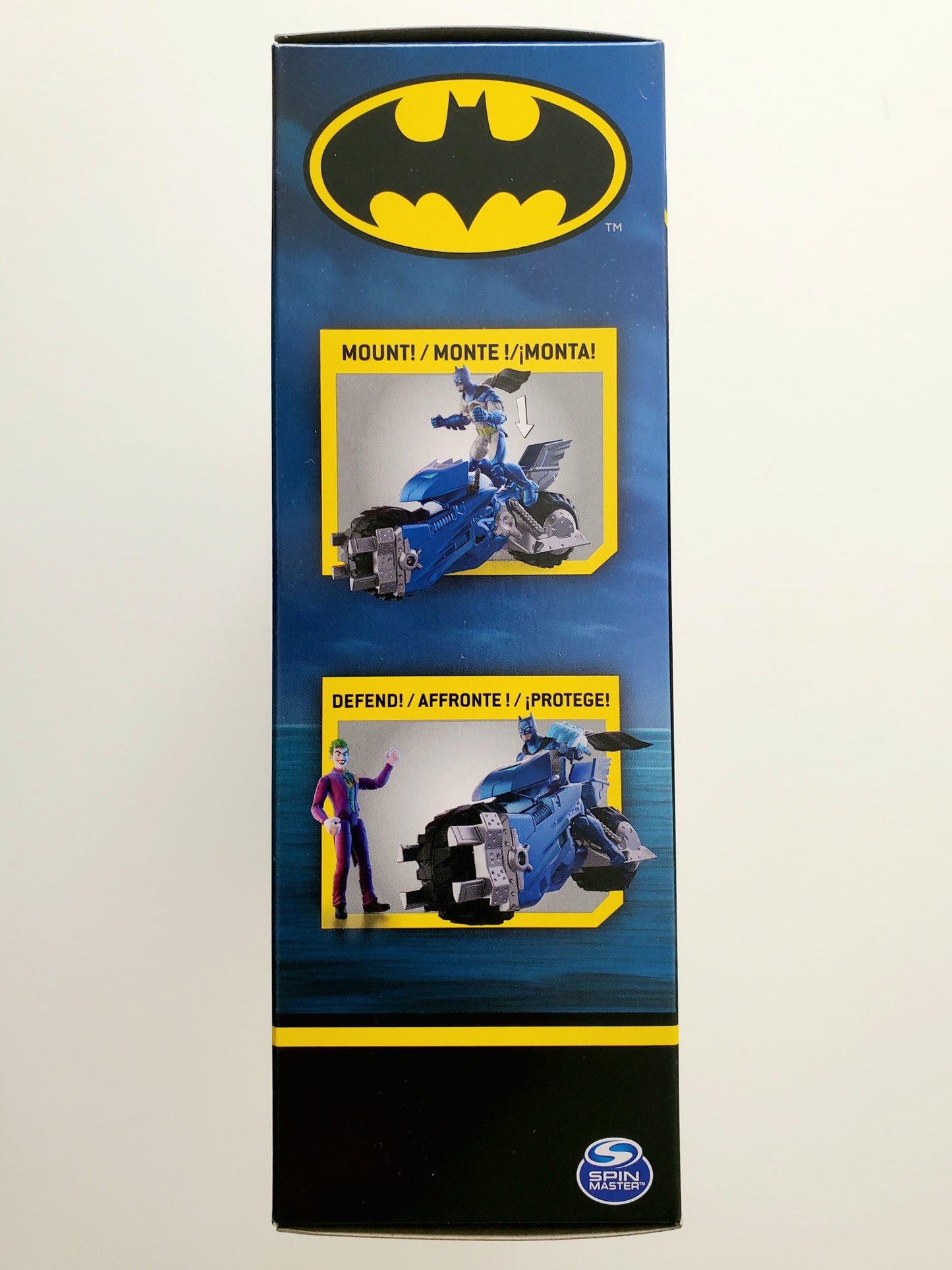 DC Comics Batcycle and Joker vs. Batman Exclusive 4-Inch Action Figures and Vehicle
